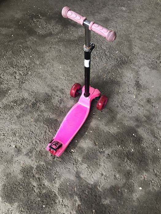 Продаю самокат прикольный