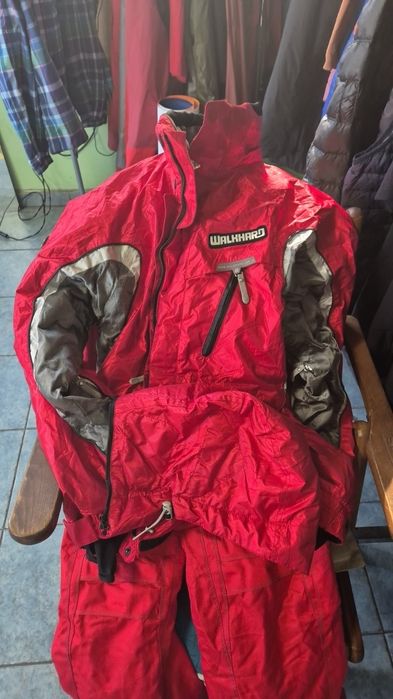 Ски екип на един сезон