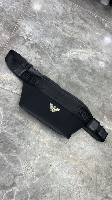 Мм Мъжка чанта,тип бъбрек,топ качество и цена