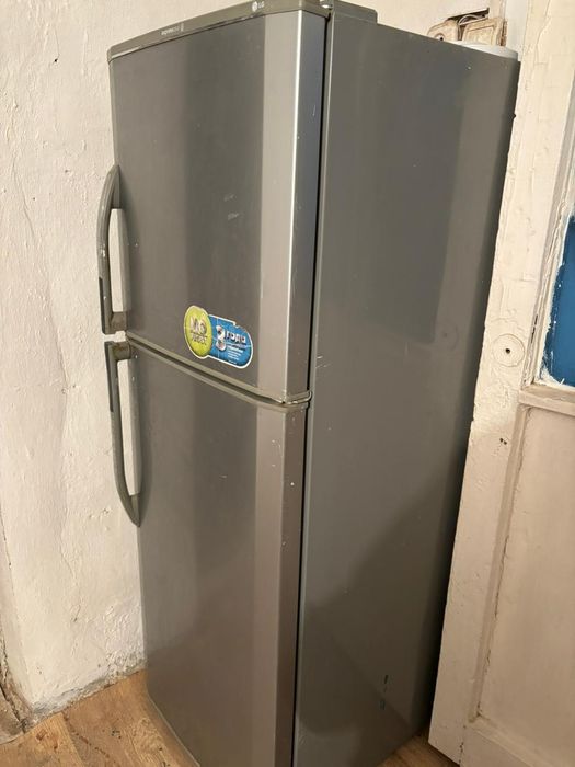 Холодильник состояние отличное