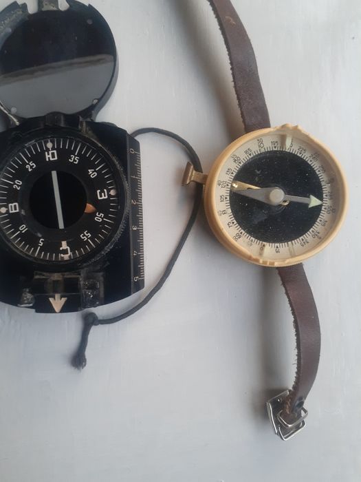 Продаётся советские компасы