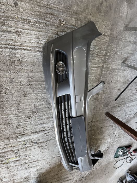 Предна брония за мерцедес W204 2006 G