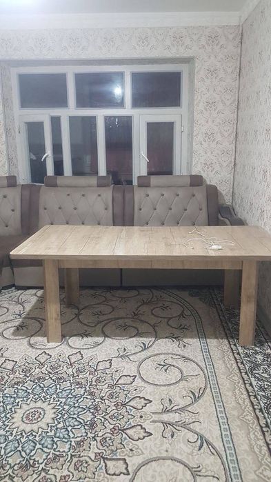Сдается 2х комнатная квартира 
С обстановкой 
В горде Алмалыке