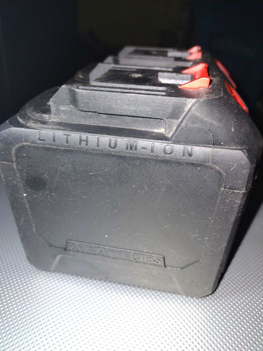 Продавам Батерии 20v 8Ah