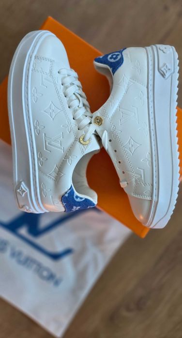 Маратонки обувки дамски сникърси