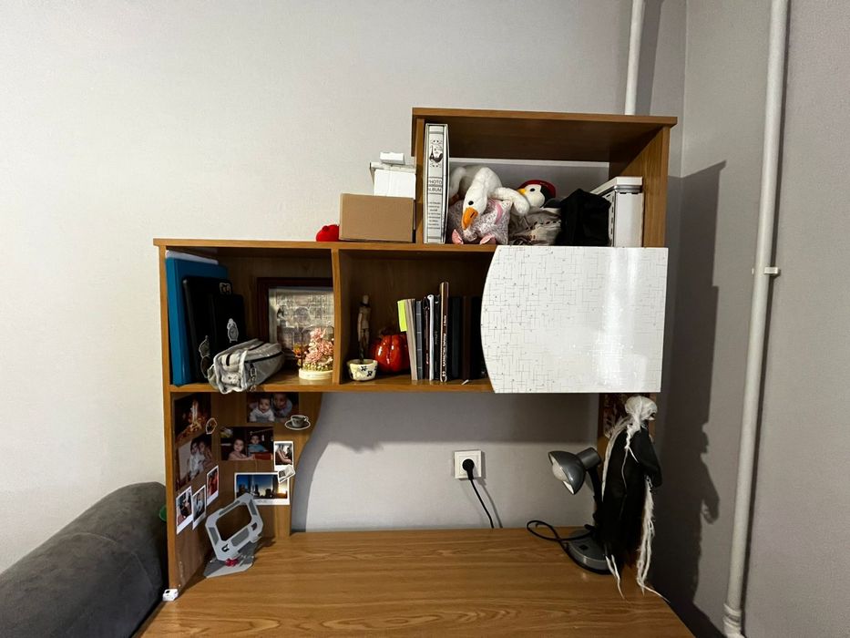 Компьютерный стол или письменный стол