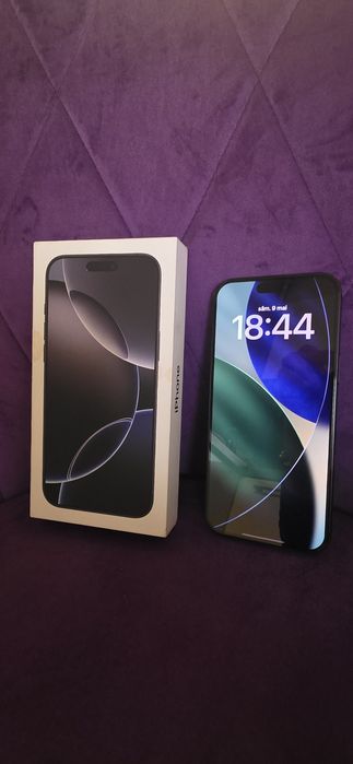 Iphone 16 Pro Max 256 GB Black Titanium  stare ca NOU