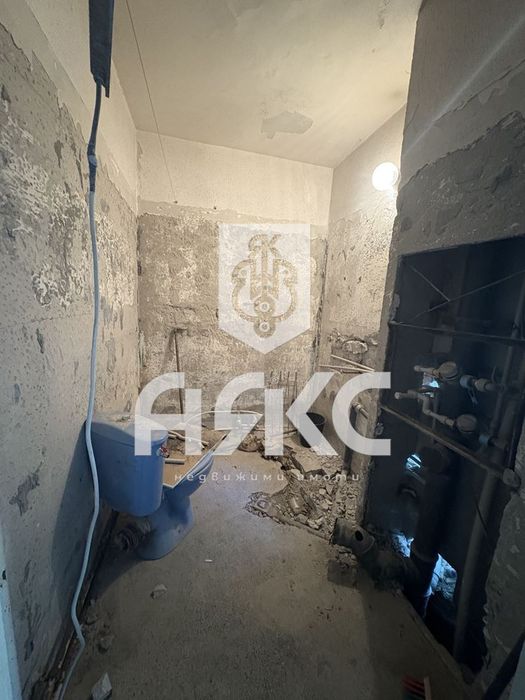 Едностаен апартамент в кв. Толстой