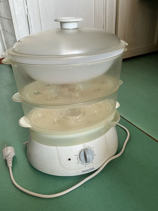 Пароварка электрическая б/у. Filips.