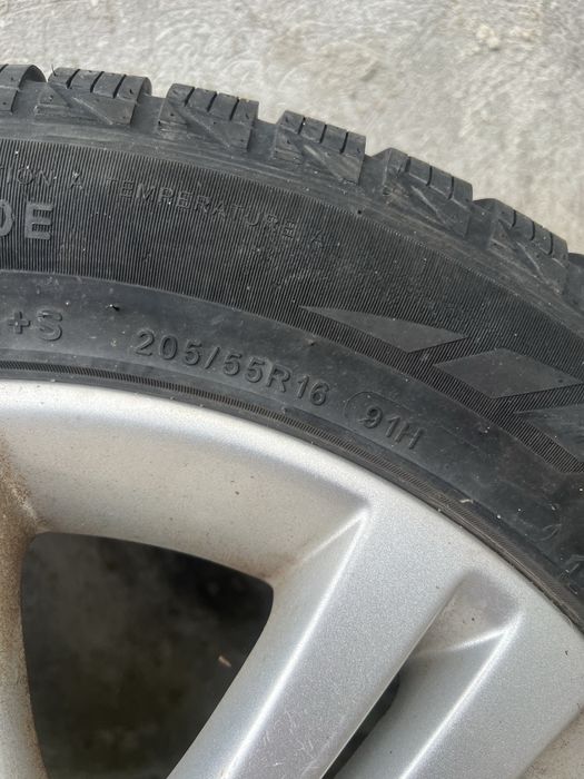 Set 4 jante aliaj originale Opel R16 cu anvelope