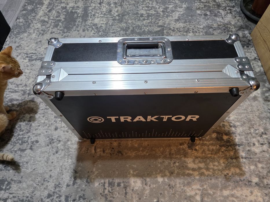 Traktor Kontrol S4 MK2