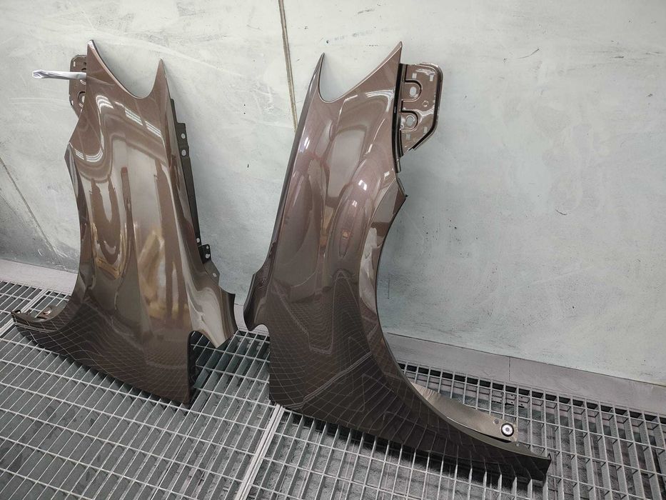 Aripa Fata Dreapta & Stanga VW Touran 2007-2011 (LH8Z (Maro))