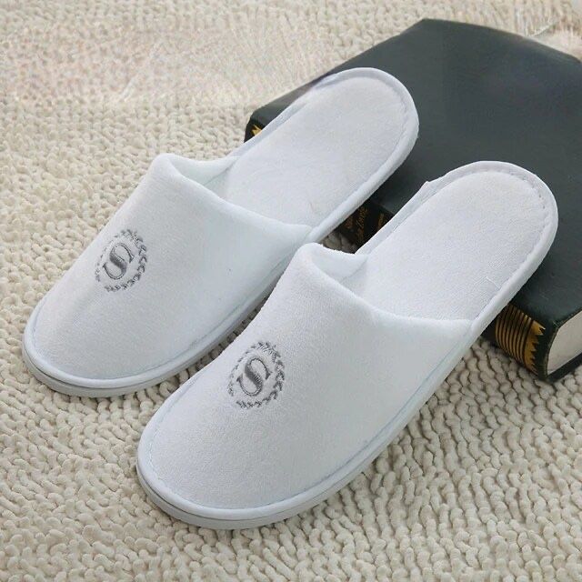 Тапочки одноразовые для гостиниц и спа салонов