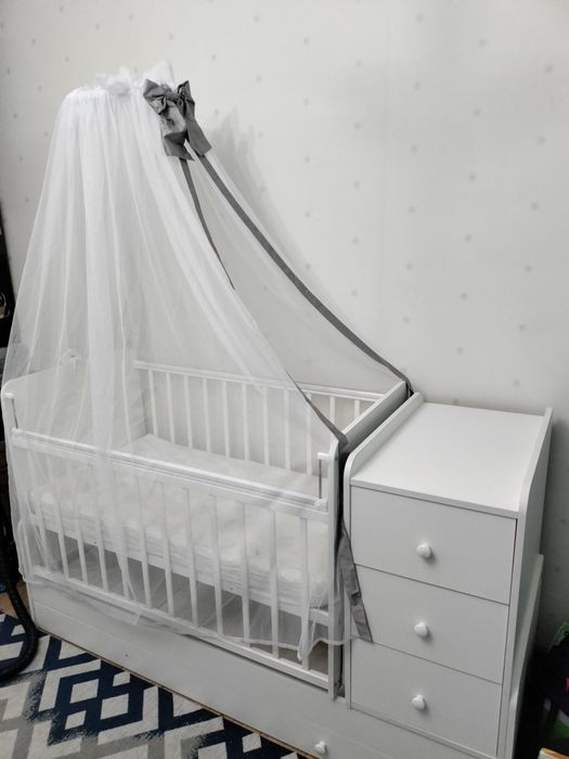 Детские кровати и колыбели