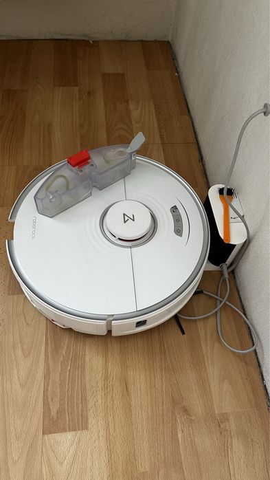 Roborock s7 продам робот пылесос, моющий