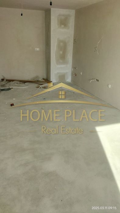 Двустаен апартамент в кв.Възраждане 1