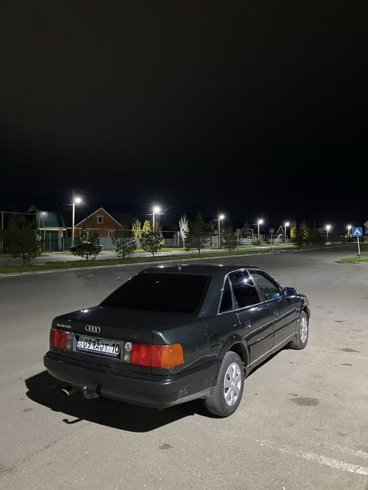 фаркоп на ауди 100