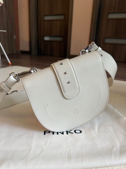 Спортно - елегантна чанта " Pinko "