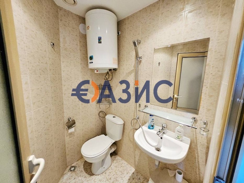Продава се Едностаен апартамент в к.к. Слънчев бряг - 23 кв.м за 1522 €/кв.м - Снимка #8
