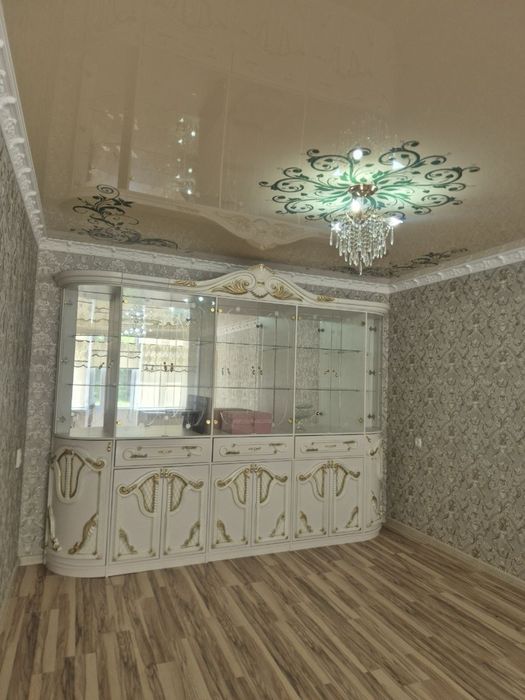 Срочно продаю спальный гарнитур