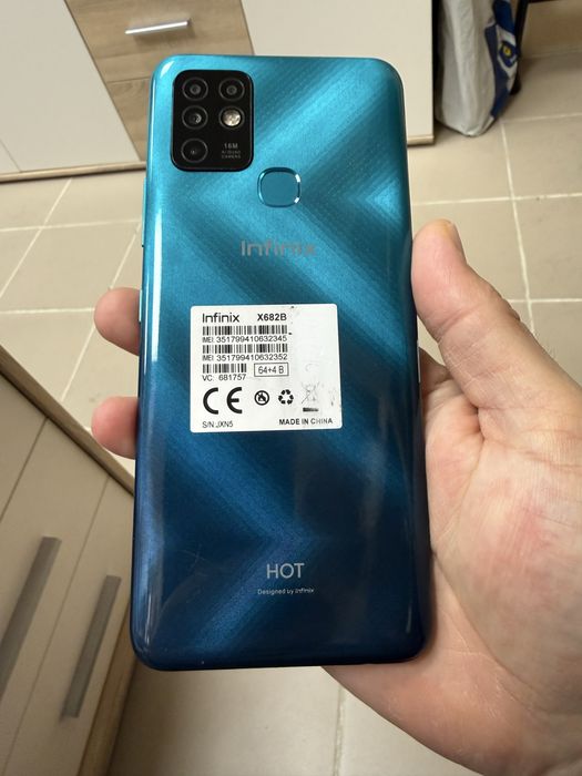 Infinix Hot 10 4/64gb
