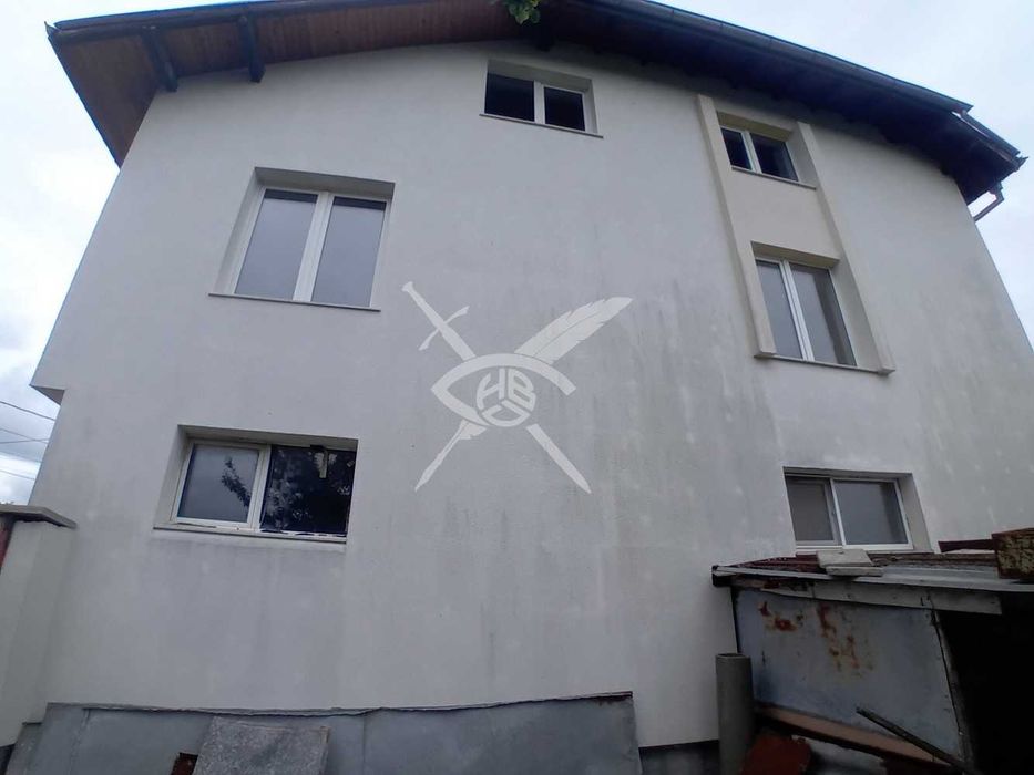 Продава се Къща в с. Мрамор, Област София-град - 410 кв.м за 903 €/кв.м - Снимка #2