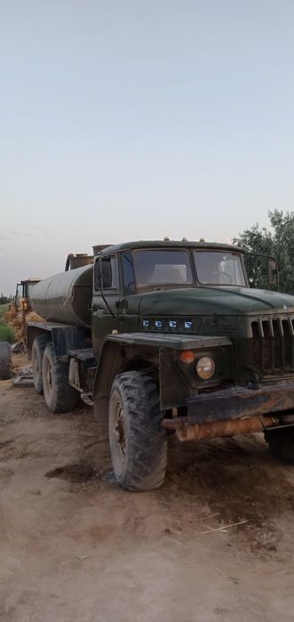 Ural vodovoz Maz motor Ural korobka