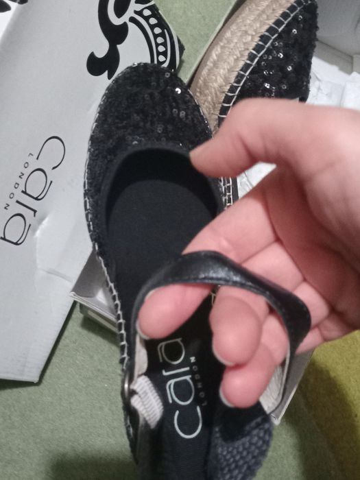 Încălțăminte piele damă Cara London noi in cutie