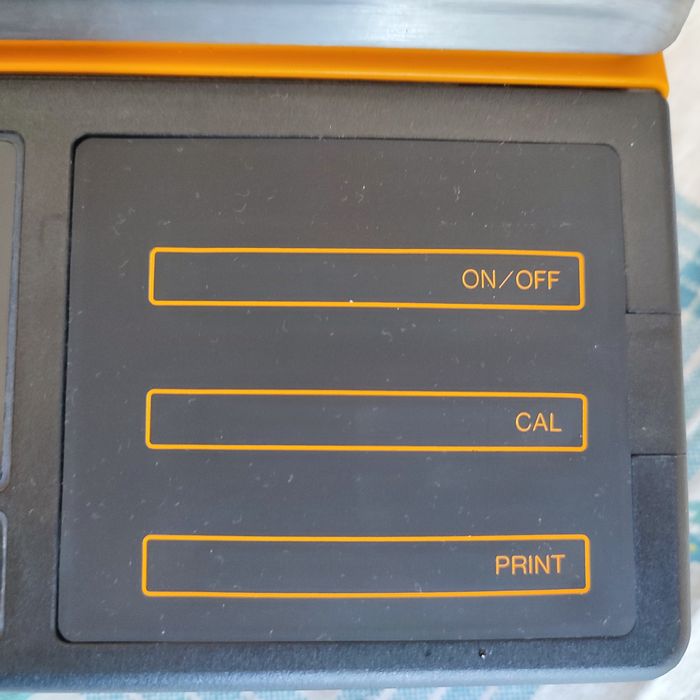 Електронна везна SARTORIUS до 3000 гр