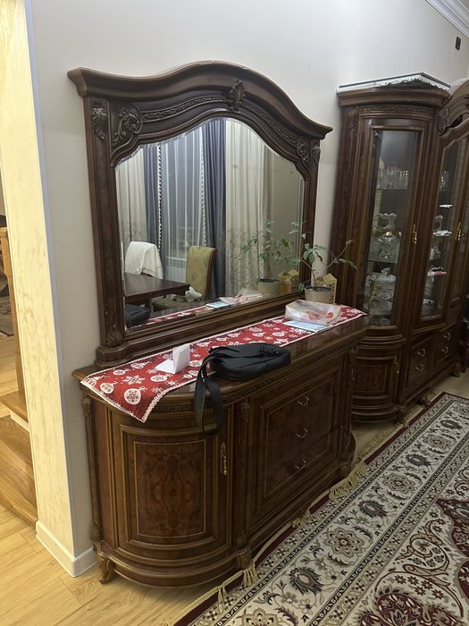 Тумба и сервант в хорошим состояний