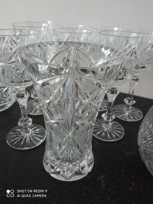 Изящни гравирани кристални чаши за шампанско & сет за вино