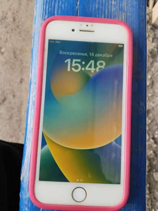 Айфон 8 на 64 гб