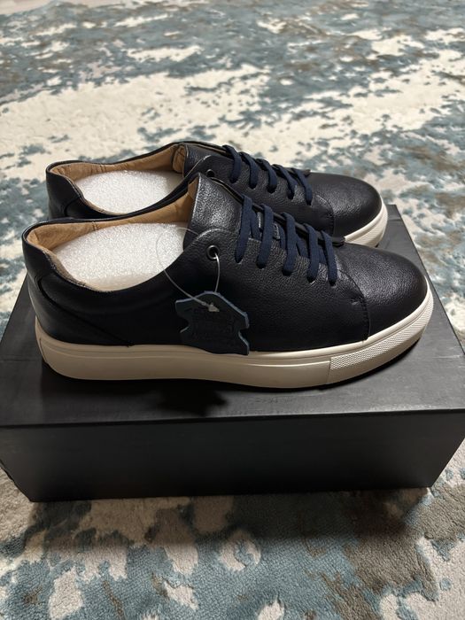 Кеды 2 расцветок