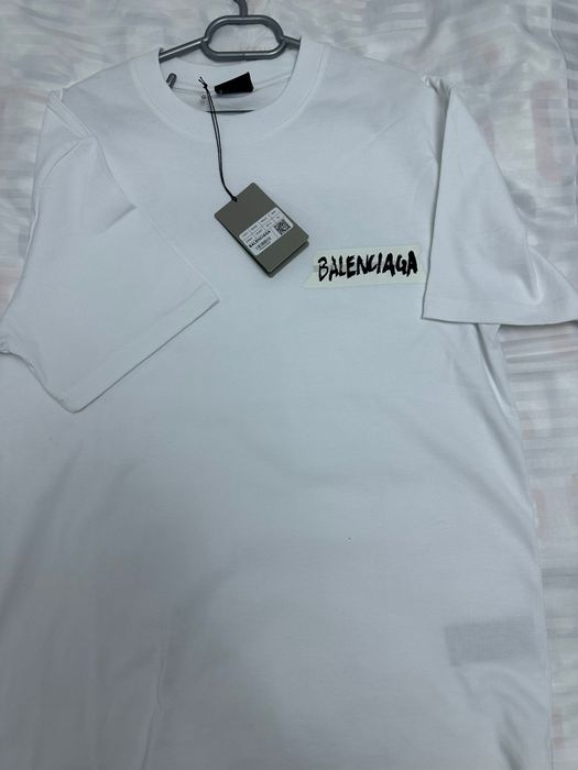 Tricou Balenciaga