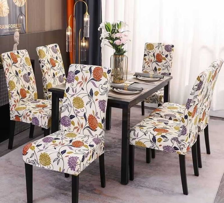 Set 4 huse elastice pentru scaune