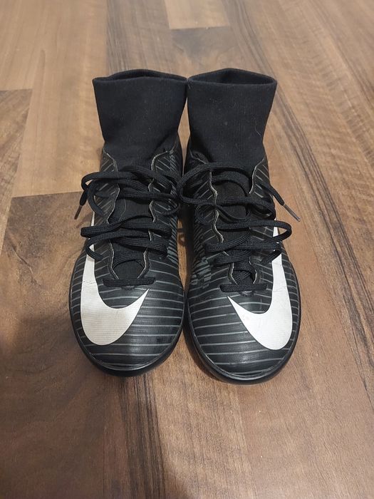 Ghete fotbal Nike