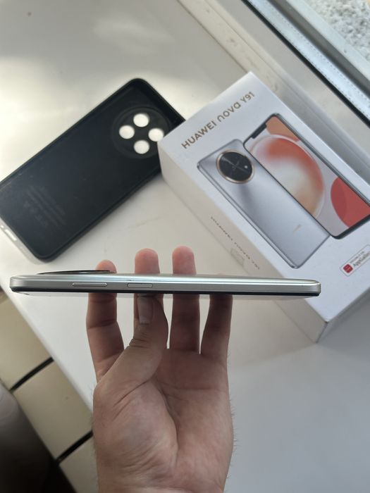Продам Huawei nova Y91