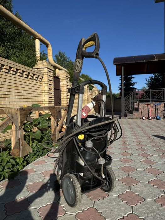 Продам автомойку Karcher 380 Вольт