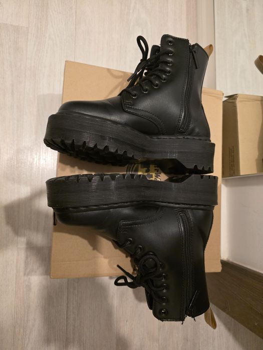 Ghete Dr martens