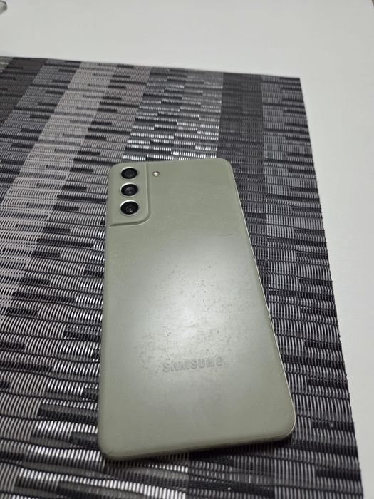 Se vinde Samsung S21 FE