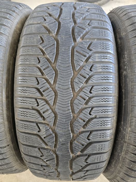 4 Броя 215/50/17 Kleber 2x7mm 2x6,2mm