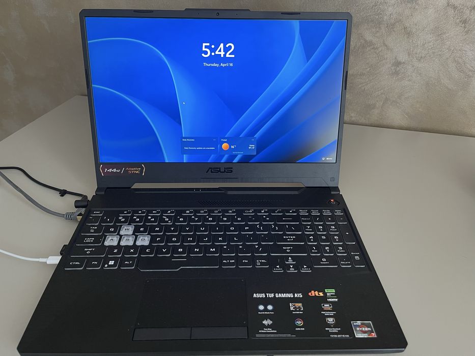 Laptop ASUS TUF A15 FA506NCG  Ryzen 7 7445HS , RTX 3050 , Negru.