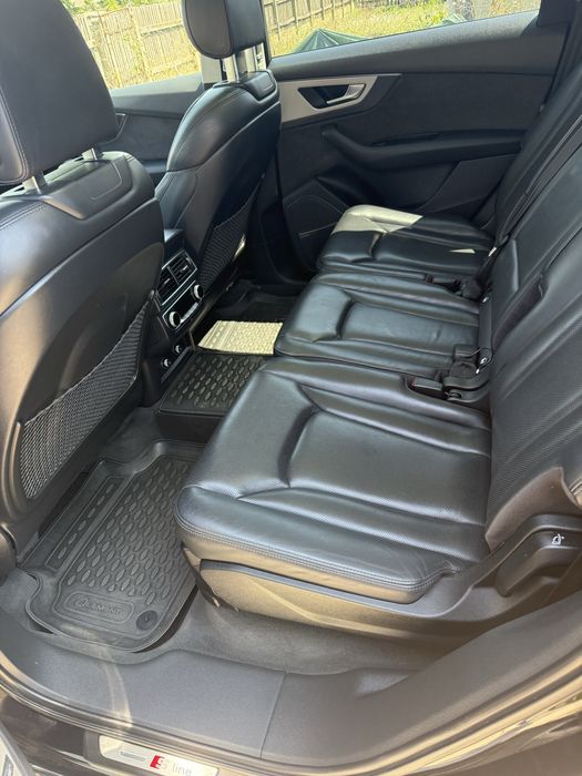 Audi Q7 3.0 tdi 272 cp