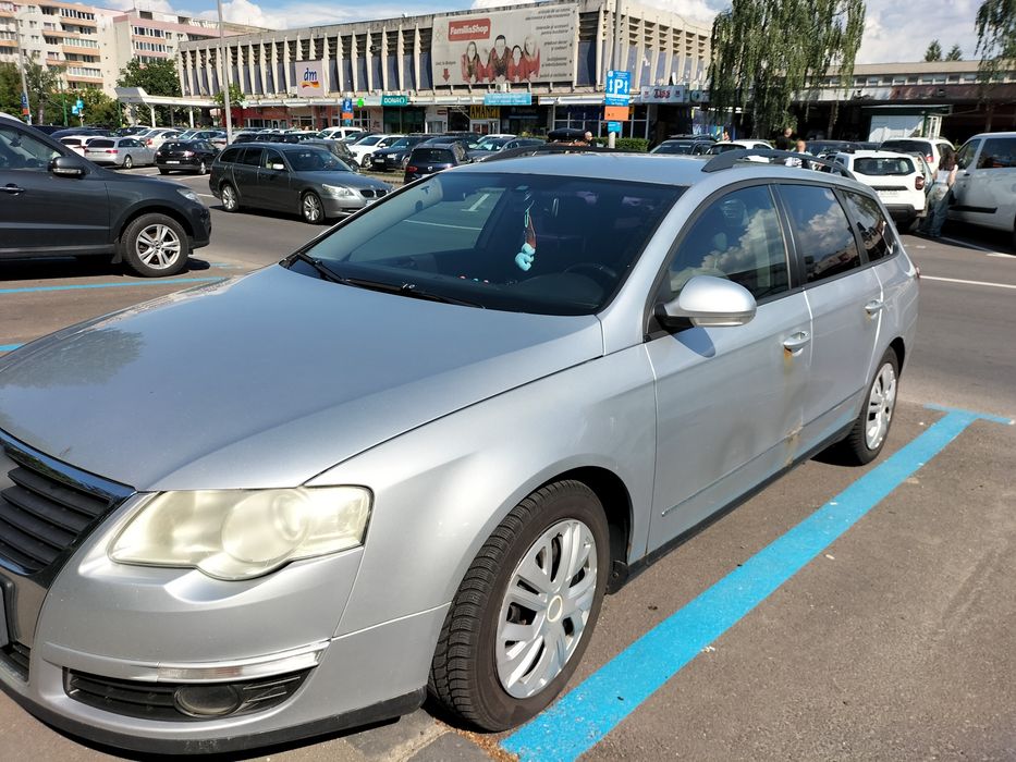 De vânzare Volkswagen Passat B6 -2.0TDI