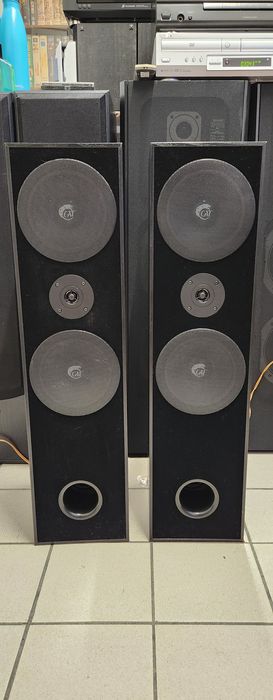 Boxe bass Reflex CAT 180  Watt