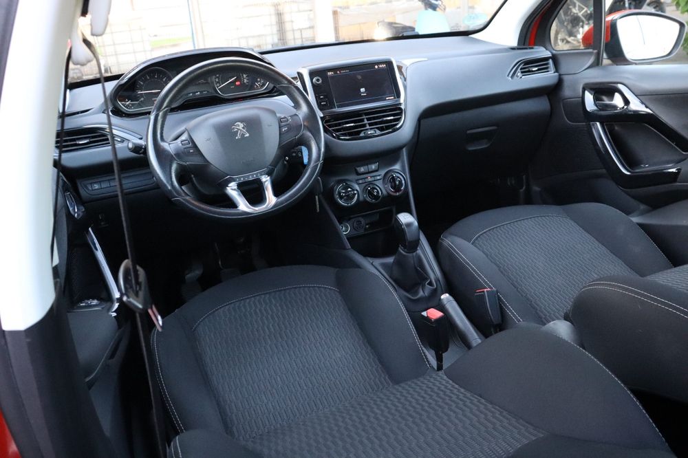 Peugeot 208! Încălzire în scaune!Rate!Garanție!