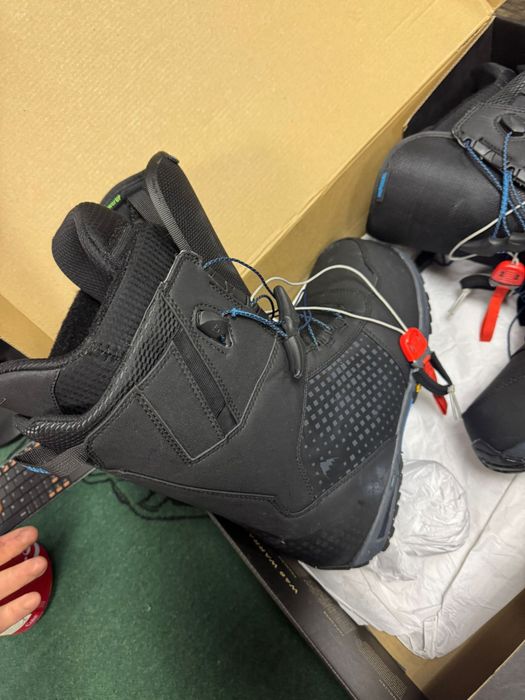 Booti burton imperial 44,5