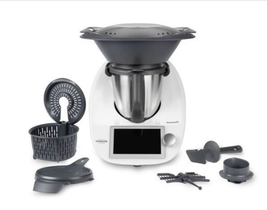 Vand Thermomix T6 achizitionat in 2024, impecabil