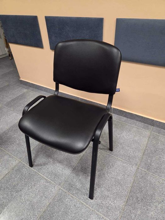 Офис стол Taurus – нов, неразопакован, 4 бр.