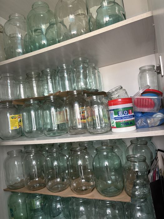 Банка для заготовки 2-3 литровые